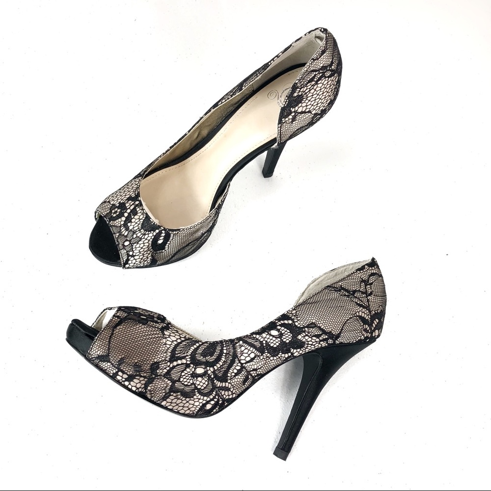 Disney high heel black shoes 8M (#36)